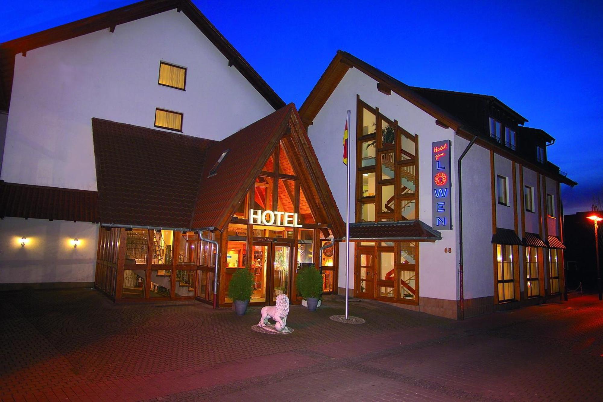 Hotel Zum Loewen Moerfelden-Walldorf Exterior photo