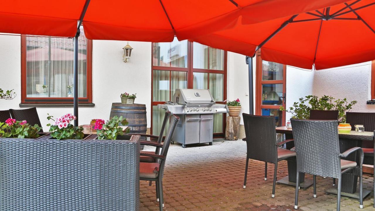 Hotel Zum Loewen Moerfelden-Walldorf Exterior photo