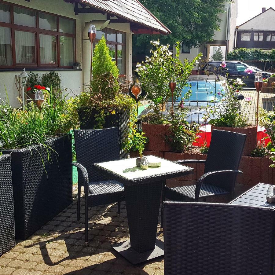 Hotel Zum Loewen Moerfelden-Walldorf Exterior photo